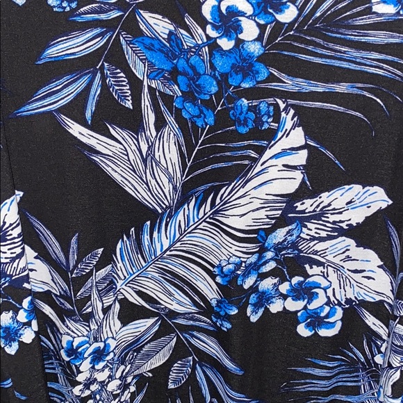 Lularoe classic t size Large - Picture 3 of 3